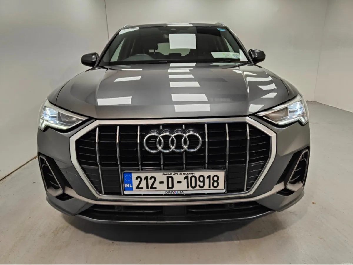 Audi Q3 35 TDI 150 S 4DR A AUTO 40 S-TRONIC LINE - Image 2