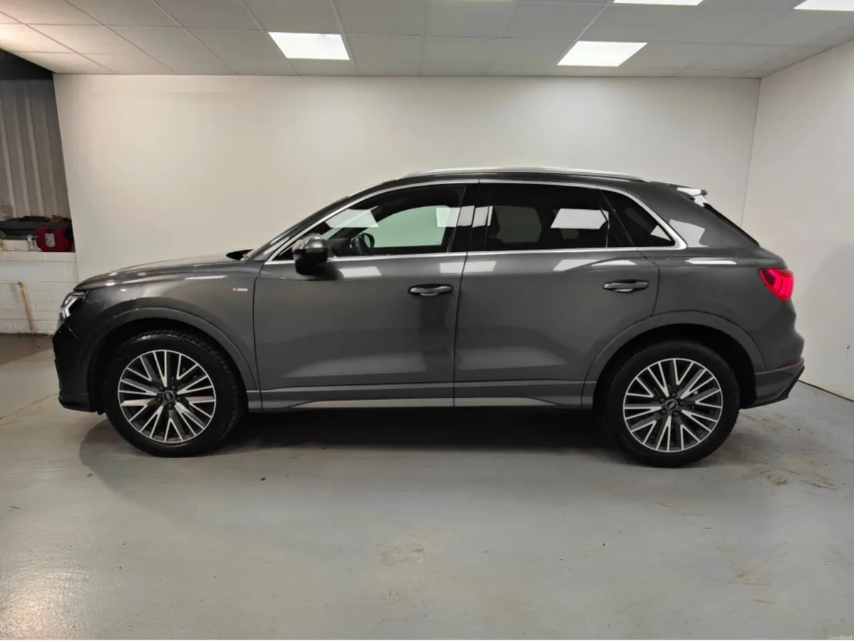 Audi Q3 35 TDI 150 S 4DR A AUTO 40 S-TRONIC LINE - Image 3