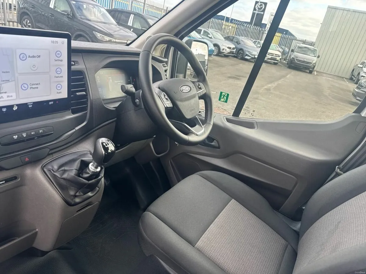 Ford Transit Minibus 2.0 - Image 3