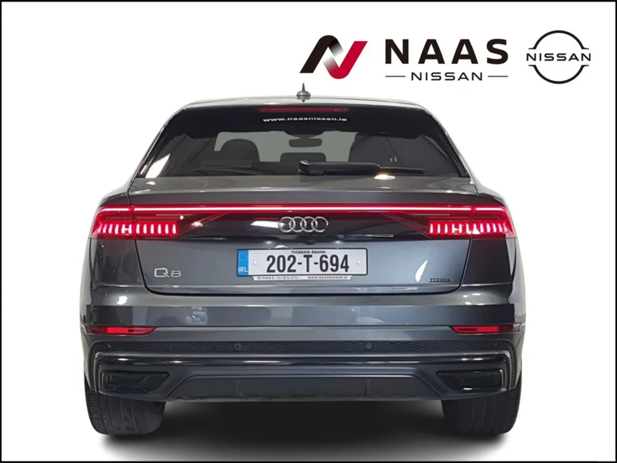 Audi Q8 45 TDI S LINE QUATTRO - Image 5