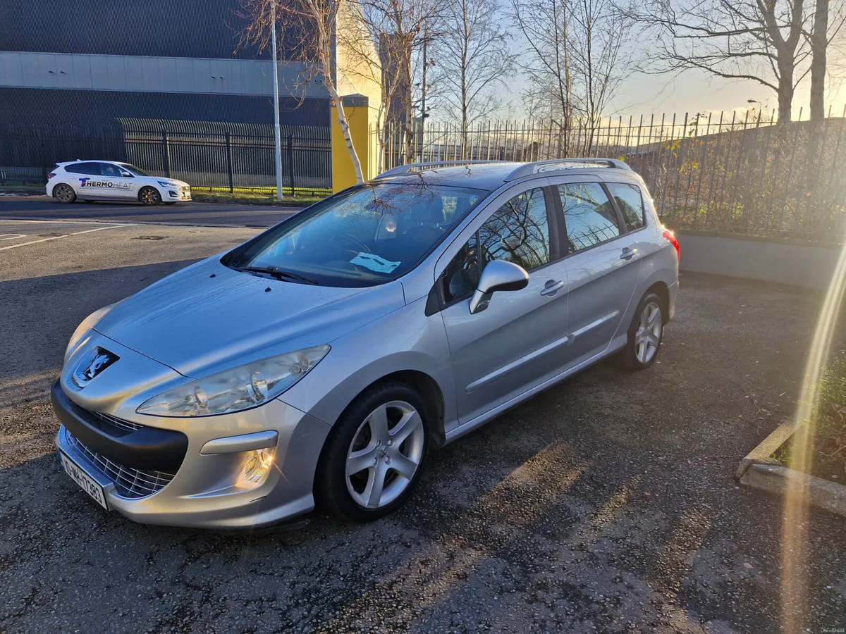 Peugeot 308 2010 - Image 1