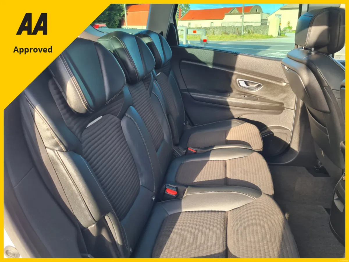 Renault Grand Scenic DYNAMIQUE S NAV D 4DR - Image 6