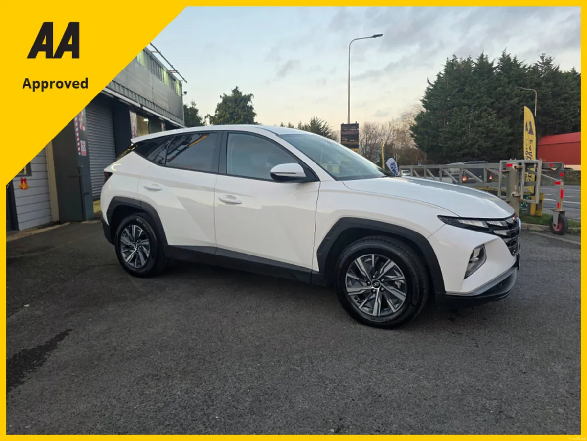 Hyundai Tucson HYUNDAI TUCSON POLAR WHITE - Image 1