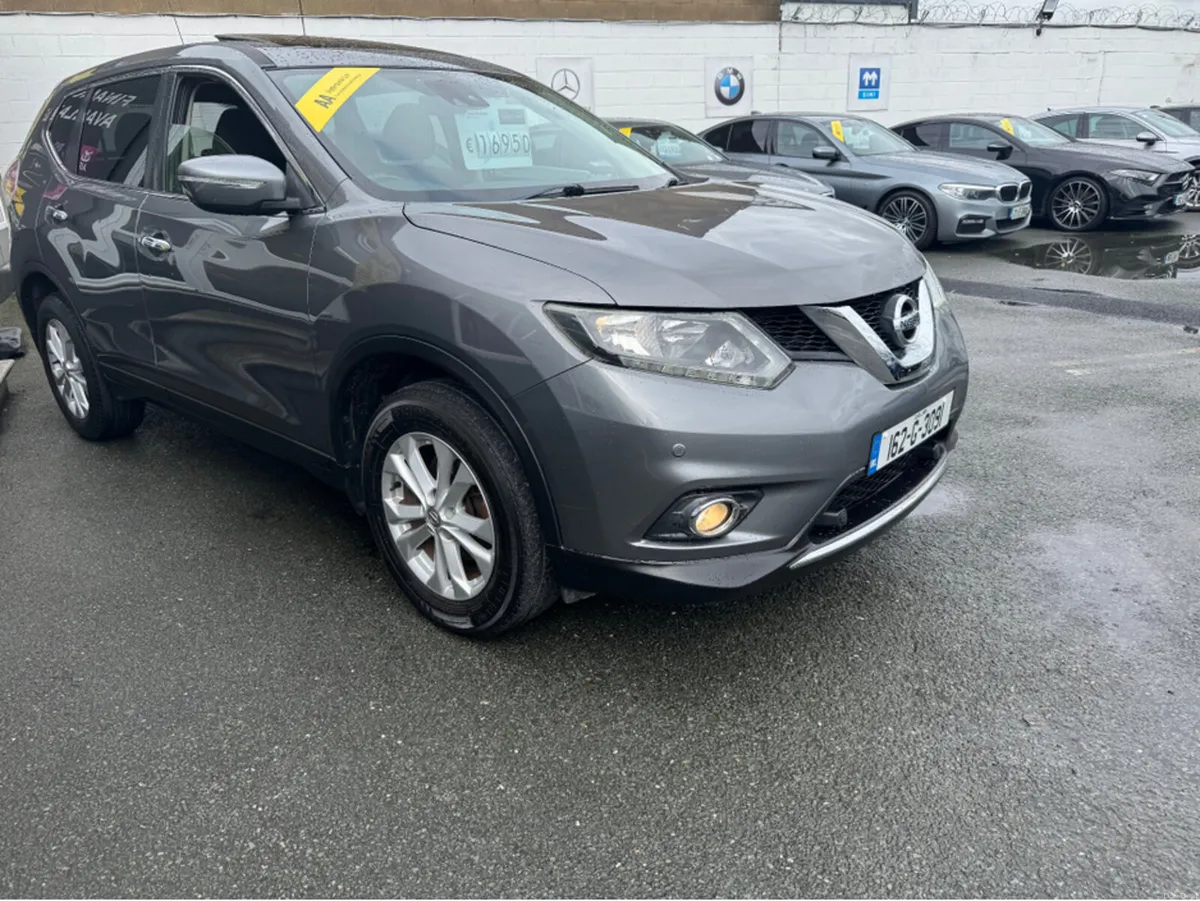 Nissan X-Trail 1.6 DCI ACENTA 128BHP..PAN ROOF..NE - Image 3