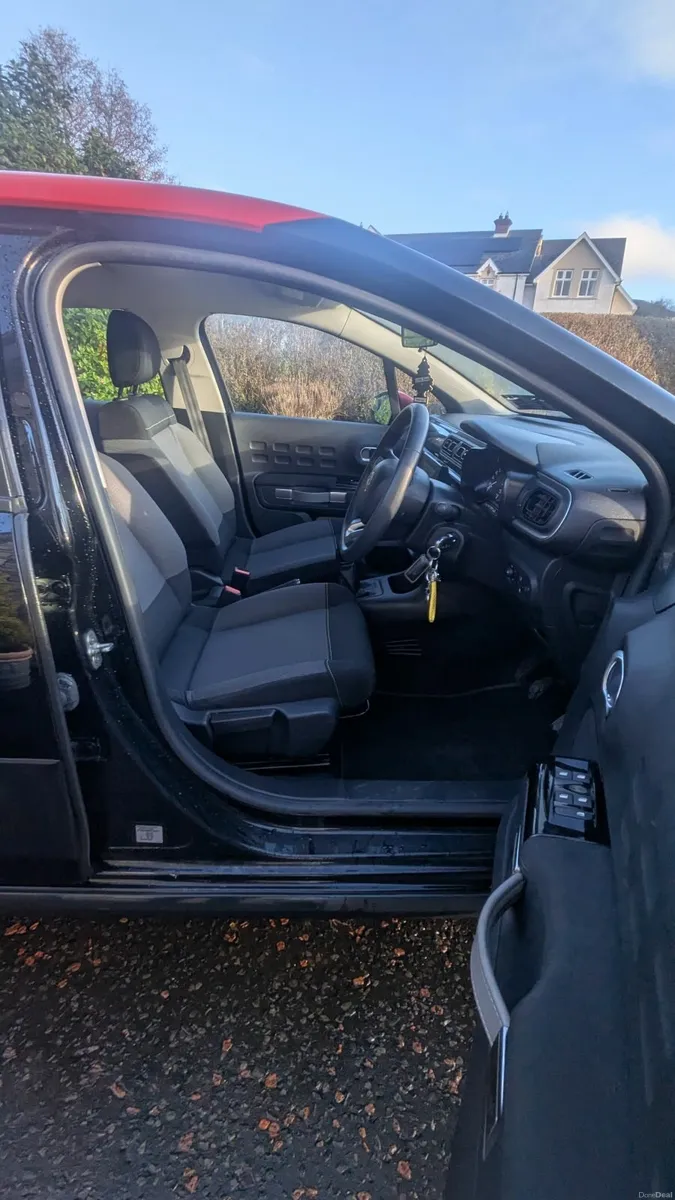 192 Citroen C3 Feel Exclusive 1.2 Petrol - Image 3