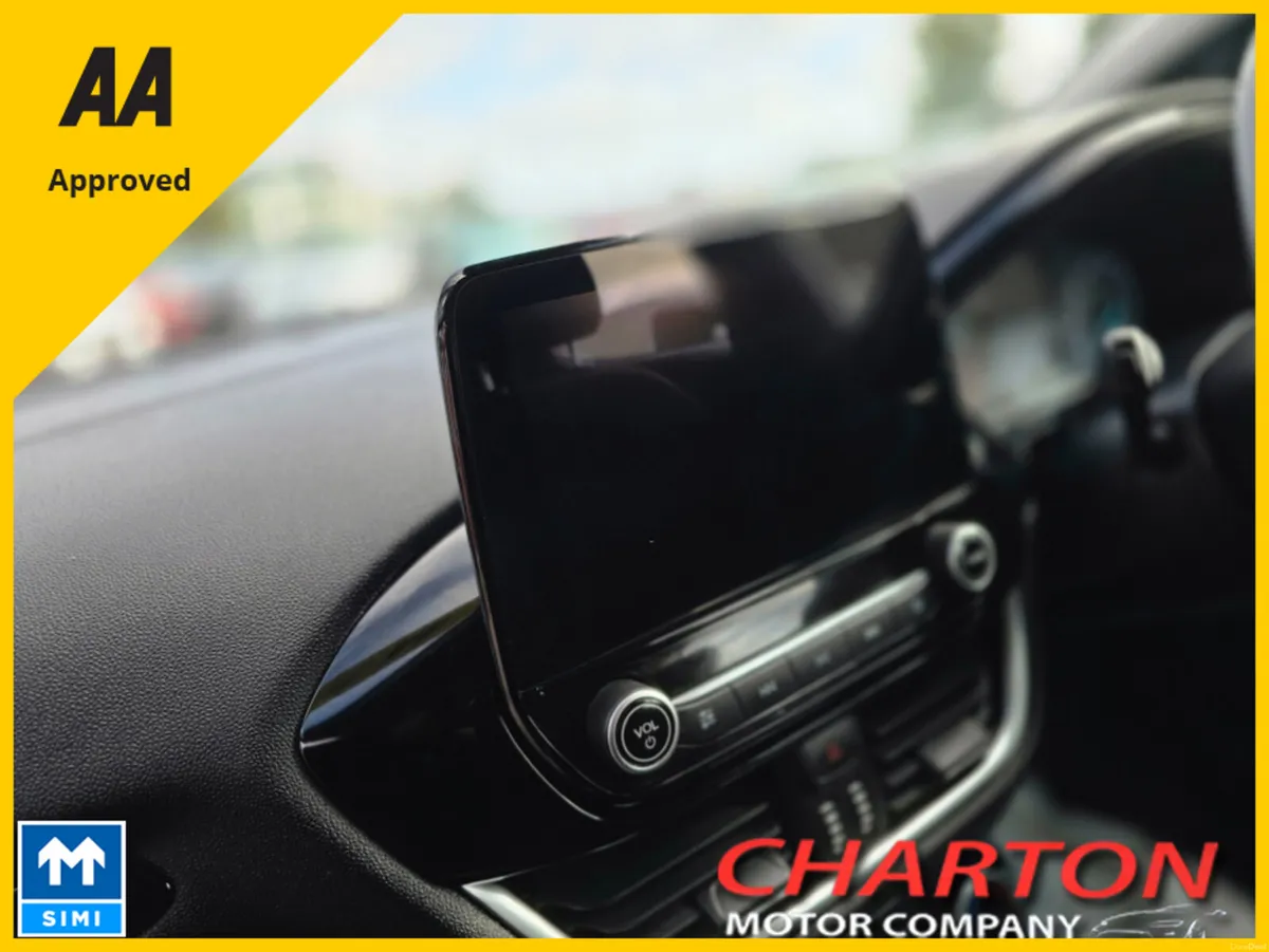 Ford Fiesta TREND CONNECTED 1.1 075 M5 4DR - Image 4