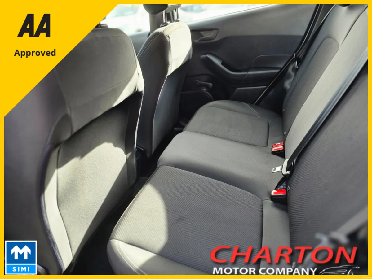 Ford Fiesta TREND CONNECTED 1.1 075 M5 4DR - Image 5