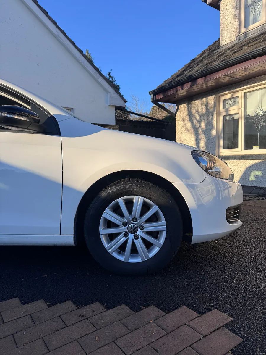 Volkswagen Golf 1.2tsi - Image 2