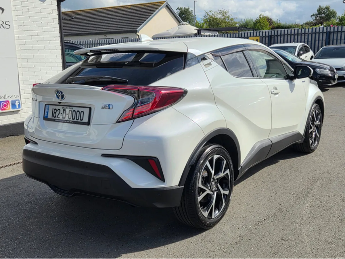 Toyota C-HR (182) 1.8 HYBRID SPORT AUTO - Image 4