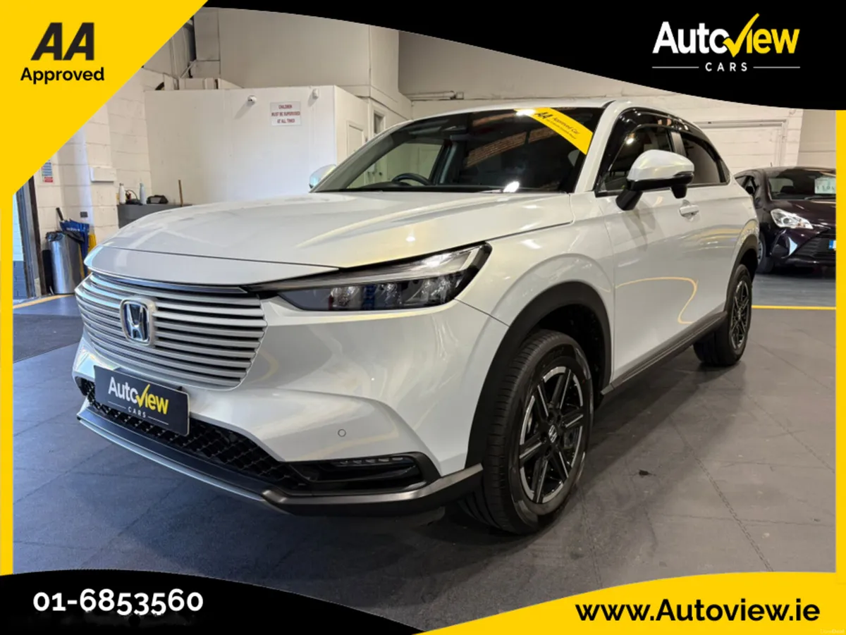 Honda Vezel 1.5 Self-Charging Hybrid Automatic. AA - Image 4