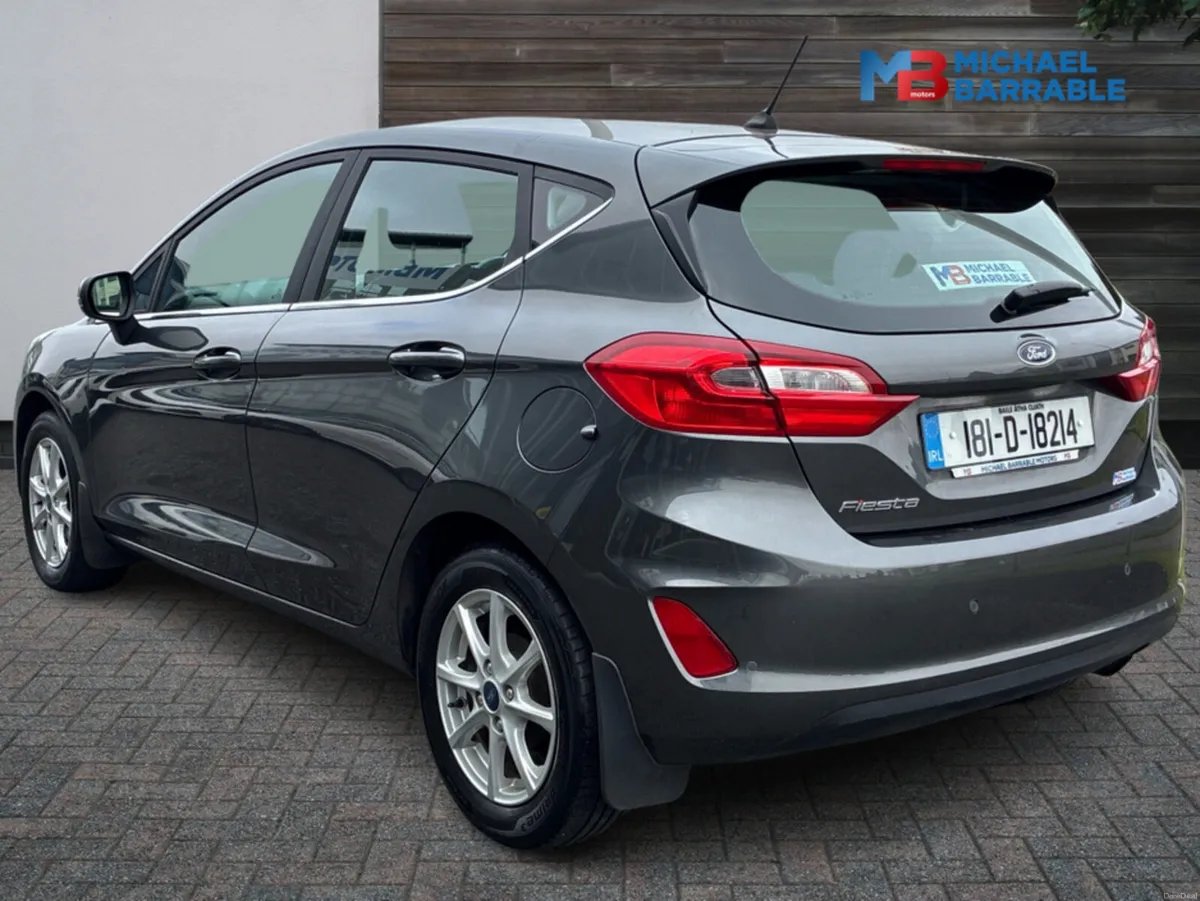 Ford Fiesta TITANIUM 1.1 85PS 5M 4DR - Image 4