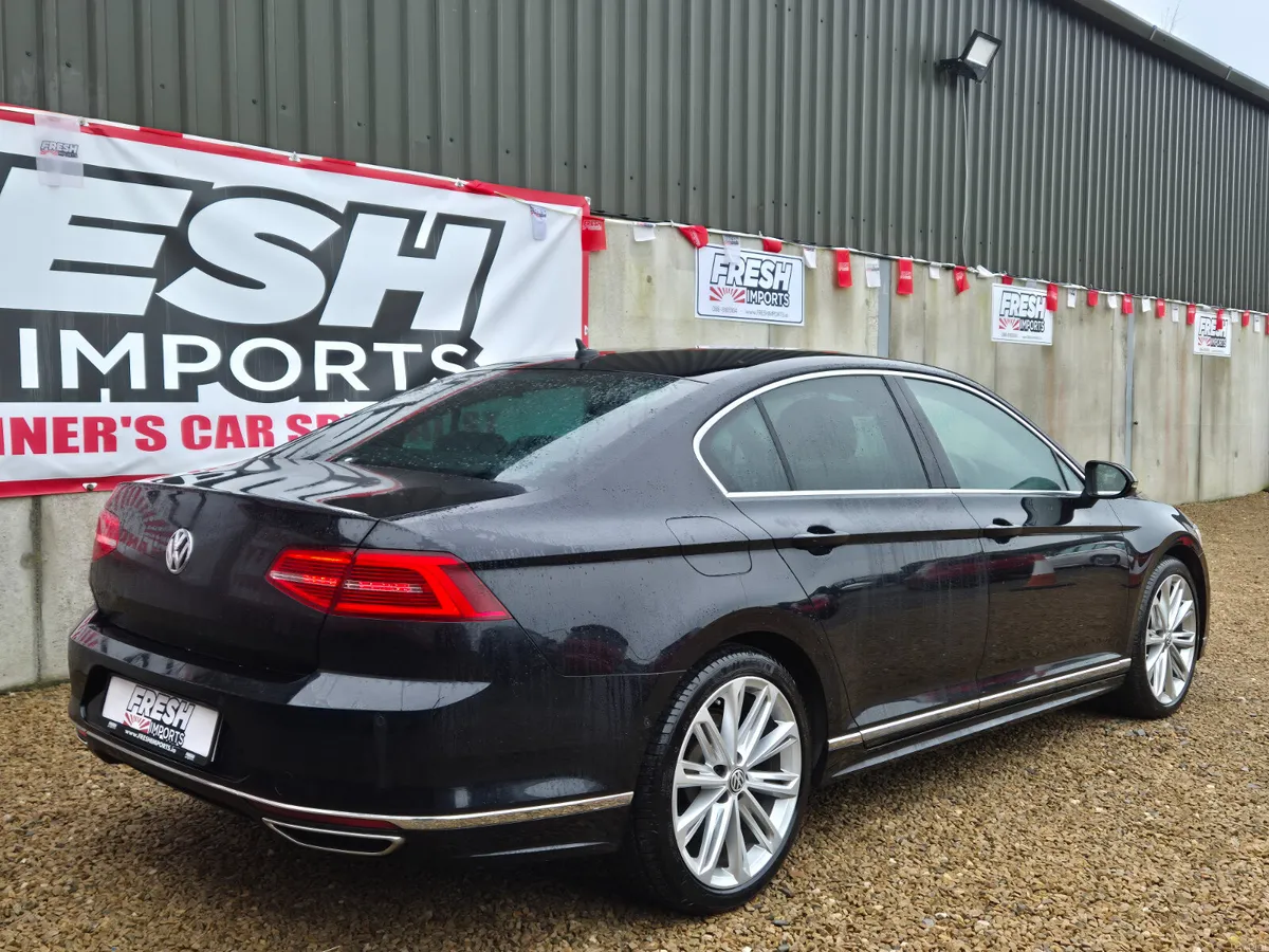 VOLKSWAGEN PASSAT R 210BHP DSG - Image 4