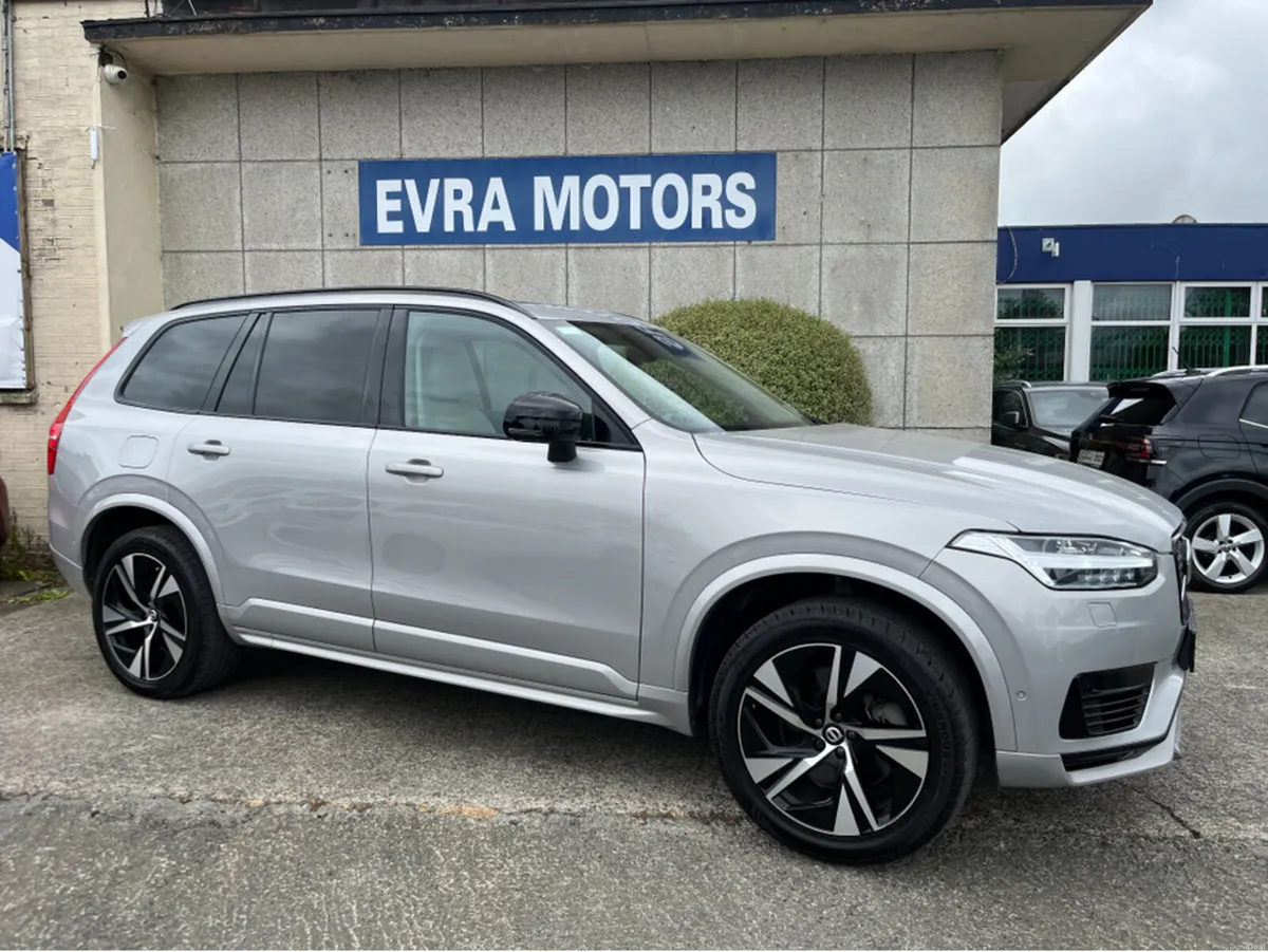Volvo XC90 T8 PHEV PLUS DARK 7 SEATER AWD 2.0 PHEV - Image 2