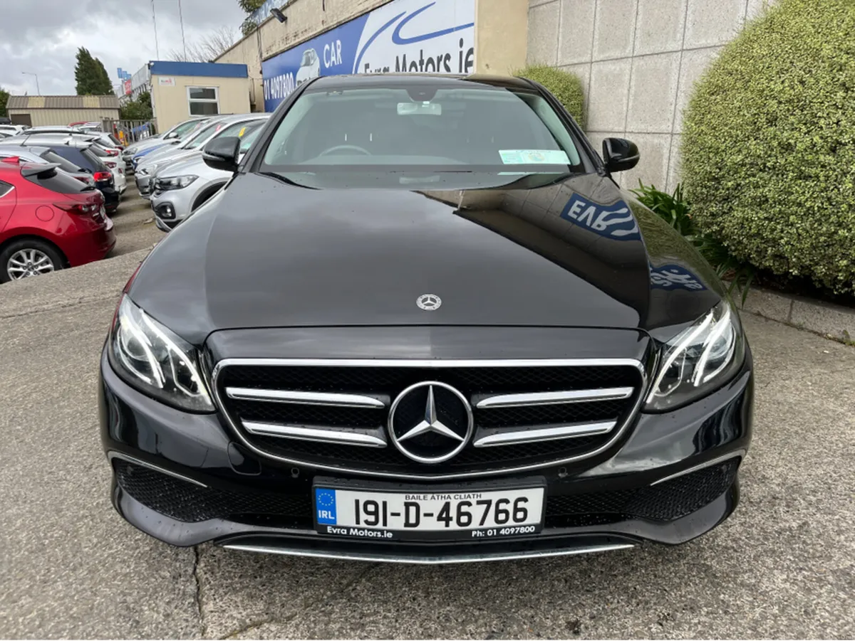 Mercedes-Benz E-Class E300DE 2.0 DIESEL PLUGIN HYB - Image 4