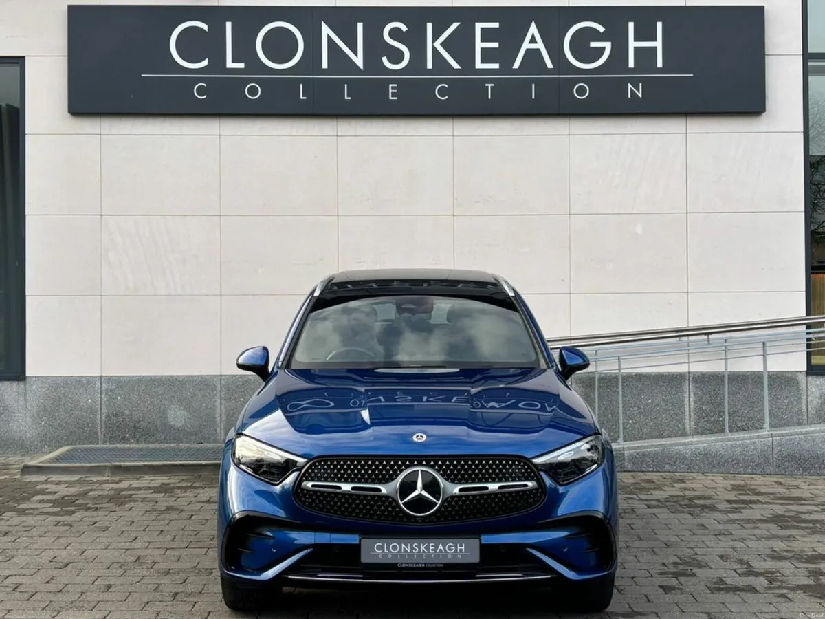 Mercedes-Benz GLC 300 E 4MATIC AMG LINE PREMIUM - Image 2