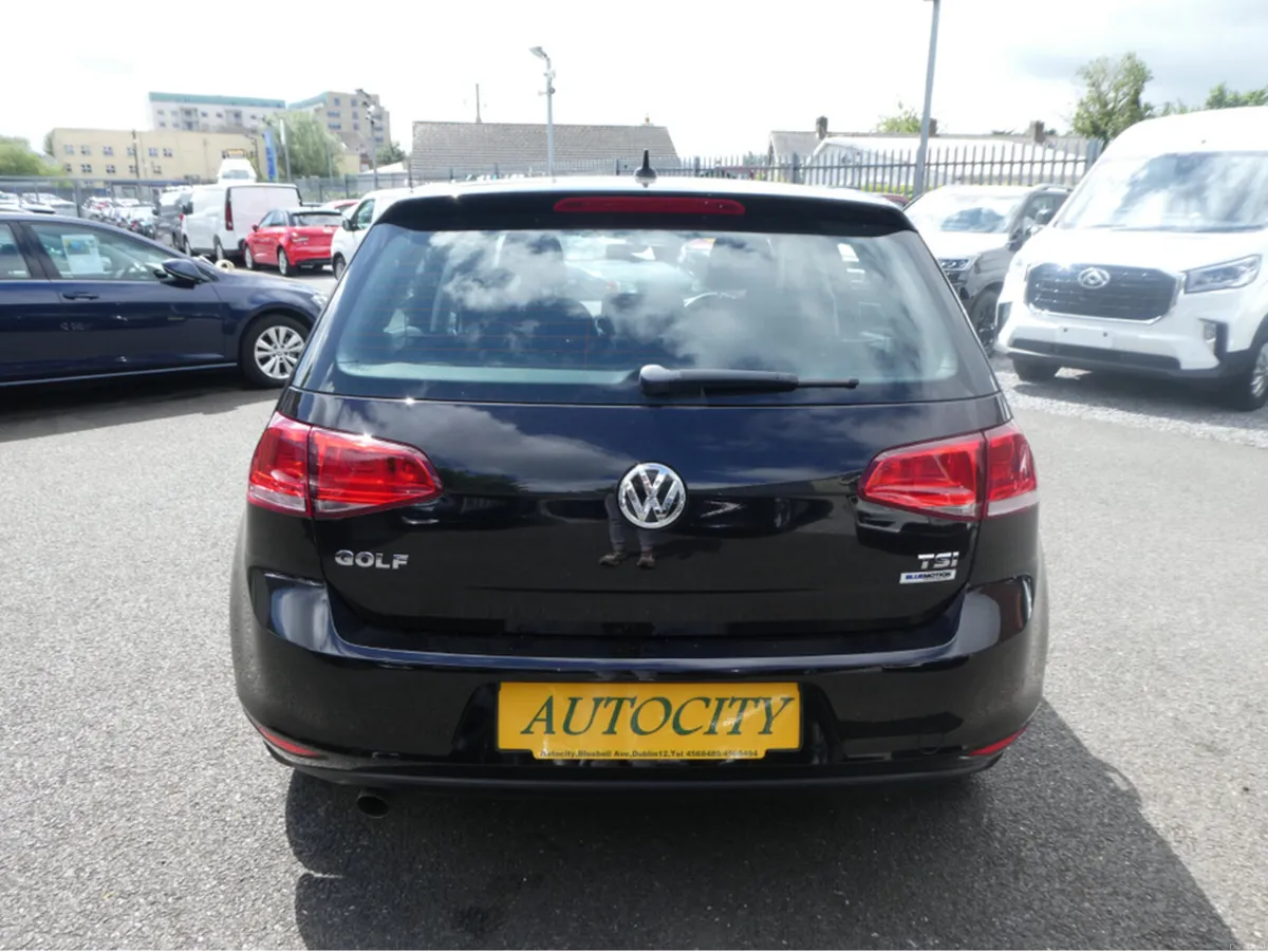 Volkswagen Golf TSI Bluemotion - Image 5