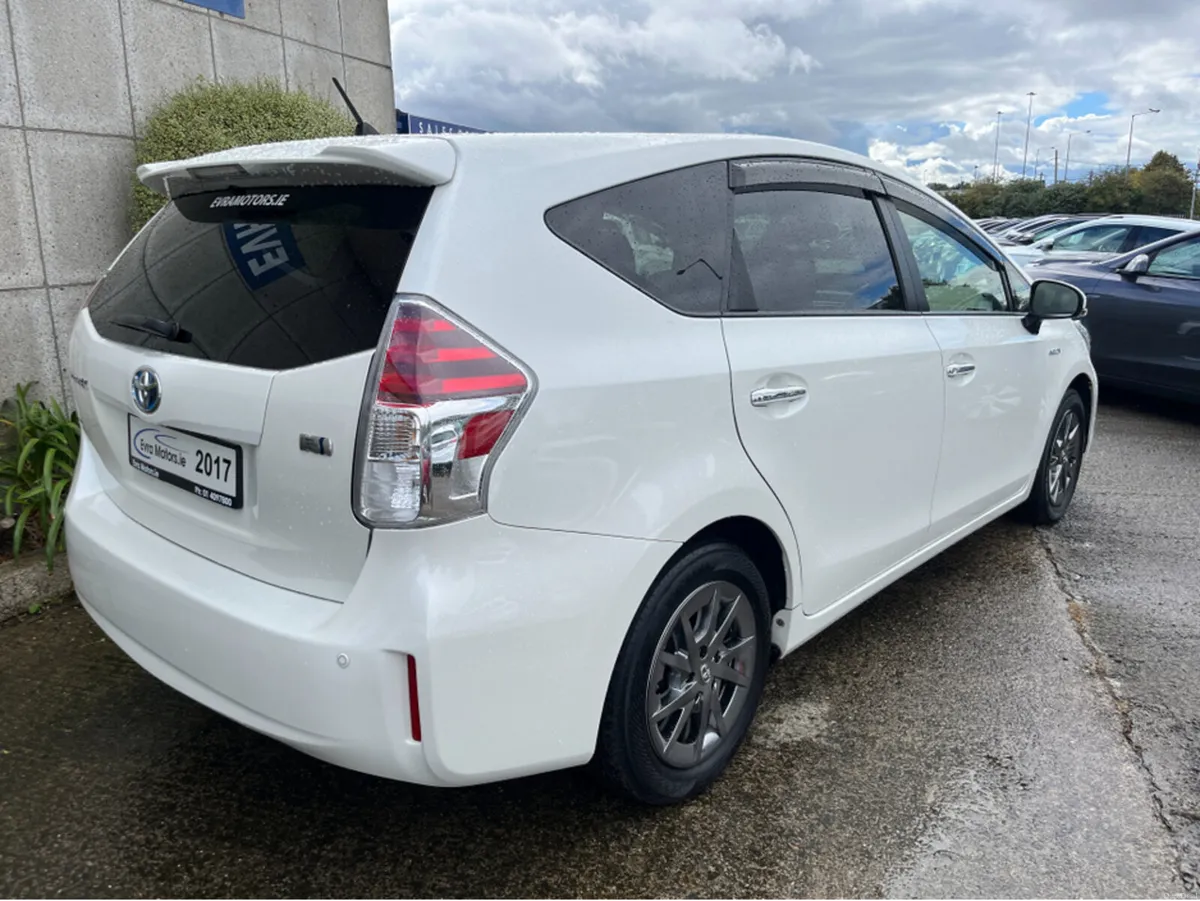 Toyota Prius 7 SEATER AUTOMATIC HYBRID 1.8 PETROL - Image 4