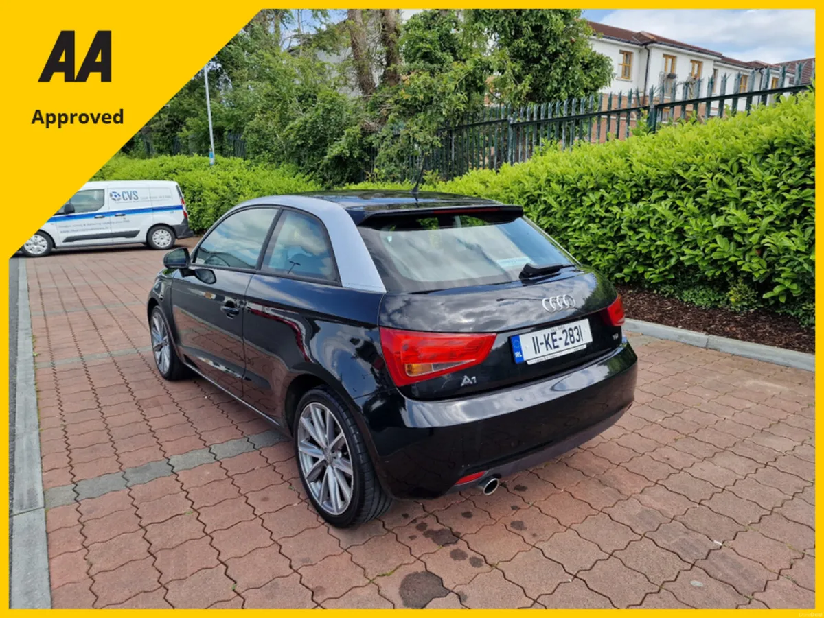 Audi A1 1.6 TDI 105 SPORT *** ALLOYS *** SERVICE H - Image 5