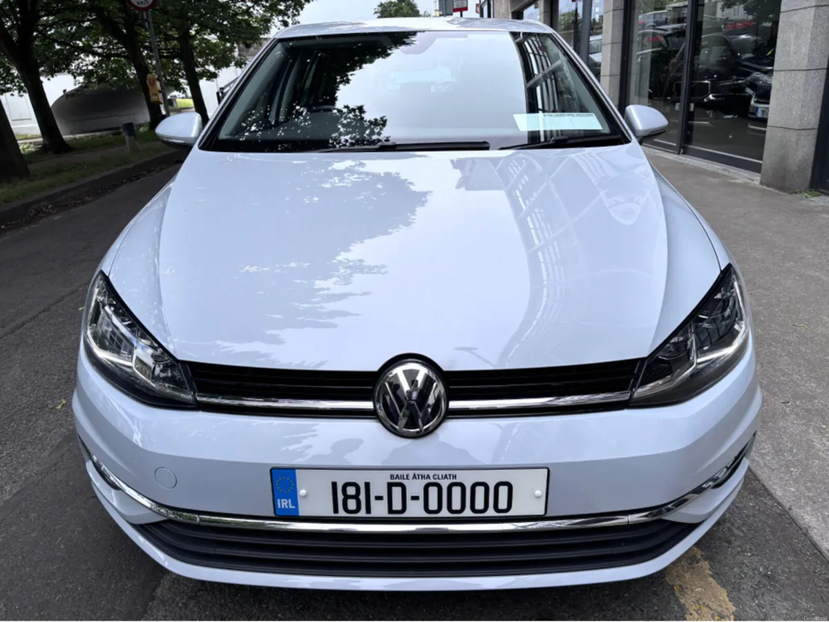 Volkswagen Golf 1.2 TSI COMFORLINE AUTO 5DR - Image 3