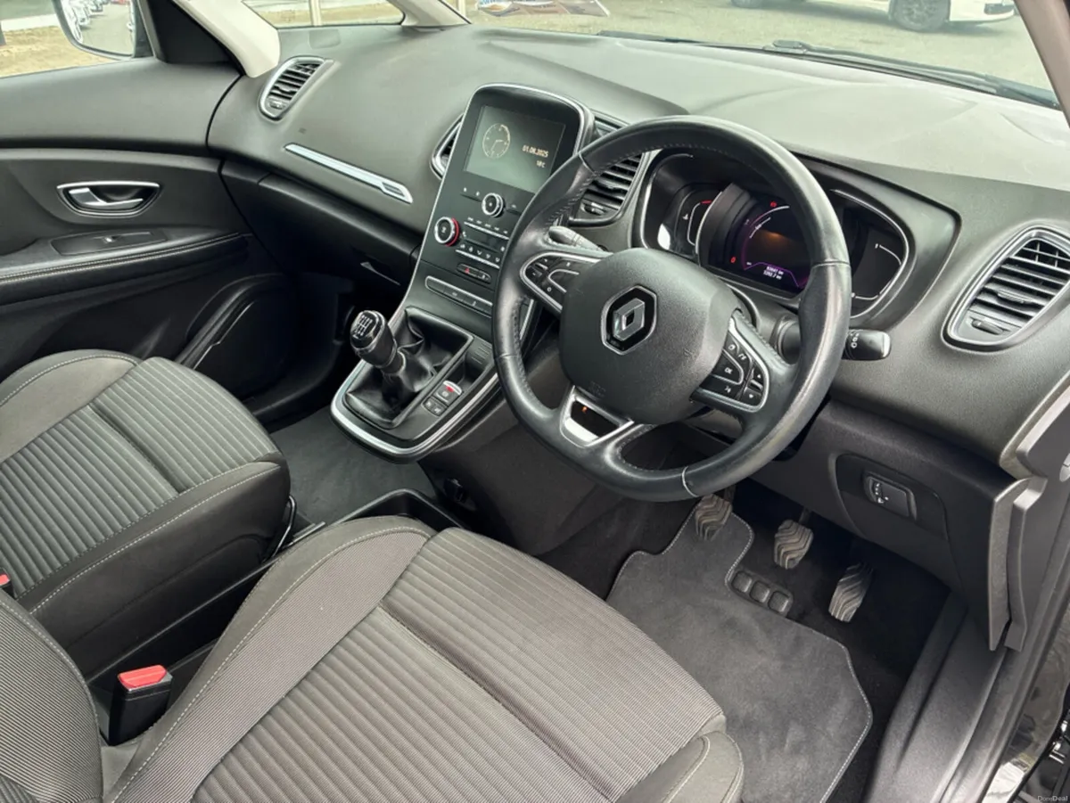 Renault Scenic PLAY BLUE DCI 120 MY18 4DR - Image 6