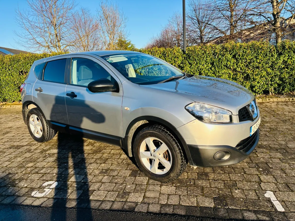2012 Nissan Qashqai 1.5 DCI XE TAX AND NCT - Image 1