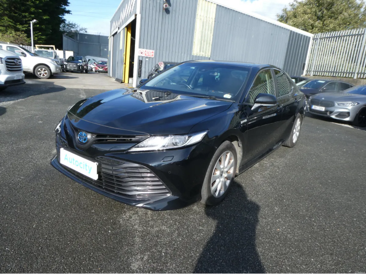 Toyota Camry IRISH CAR HYBRID SOL AUTO NCT 03/26 - Image 3