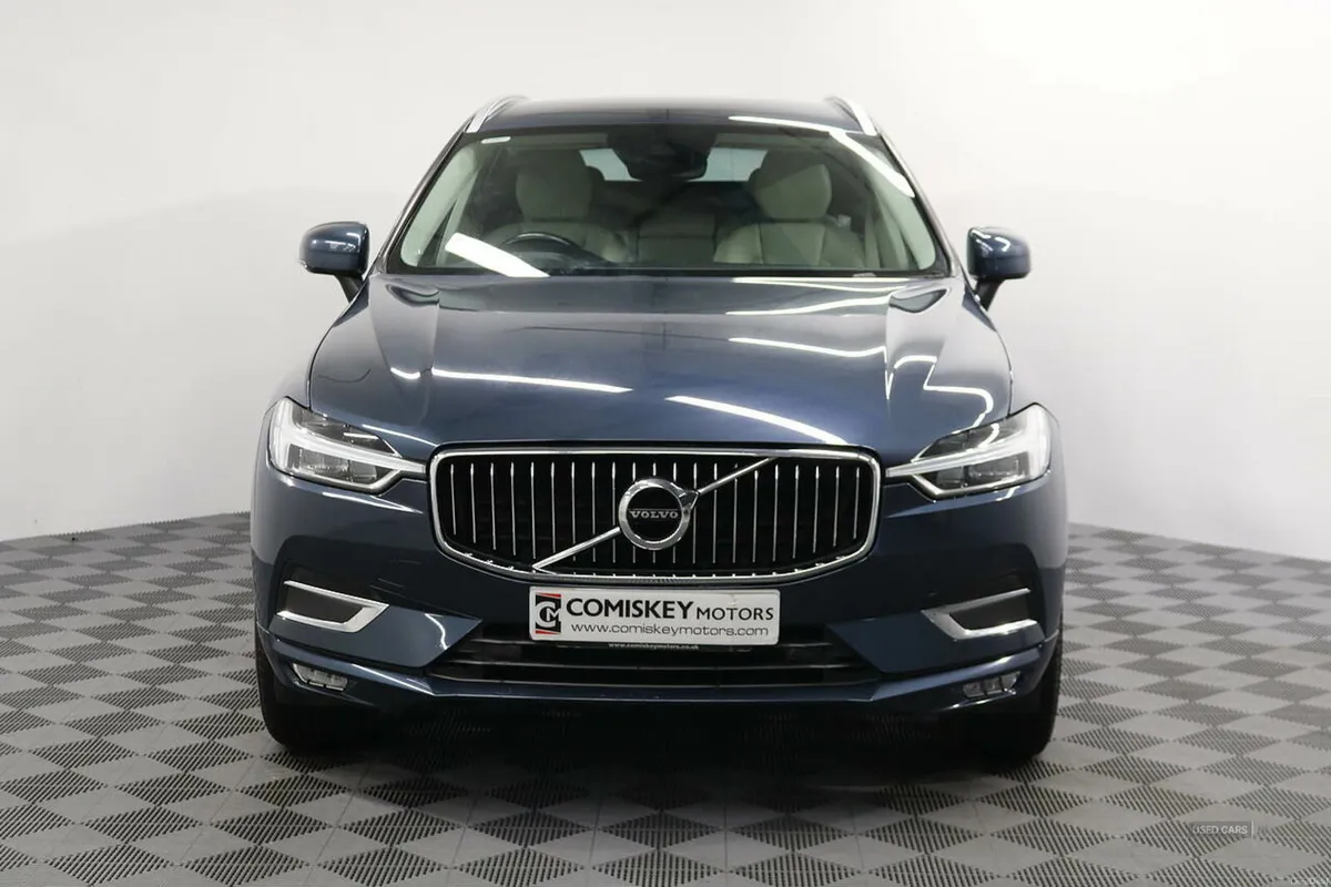 Volvo XC60 D4 Inscription - Image 2