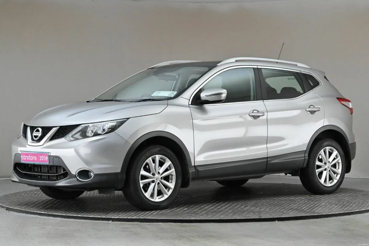 Nissan Qashqai 1.2 SV CVT MY16 **GLASS ROOF**SAT N - Image 4