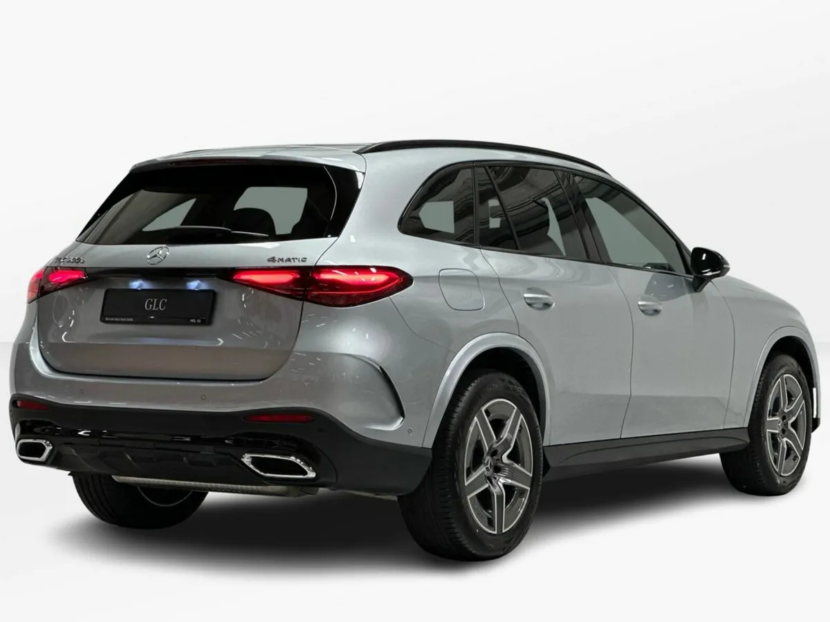 Mercedes-Benz GLC GLC300 e 4Matic AMG Line + PHEV - Image 3