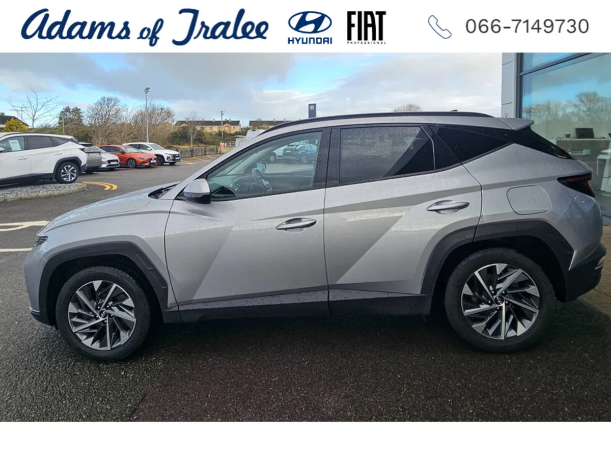 Hyundai Tucson IX35 EXECUTIVE 2WD 5DR - Image 2