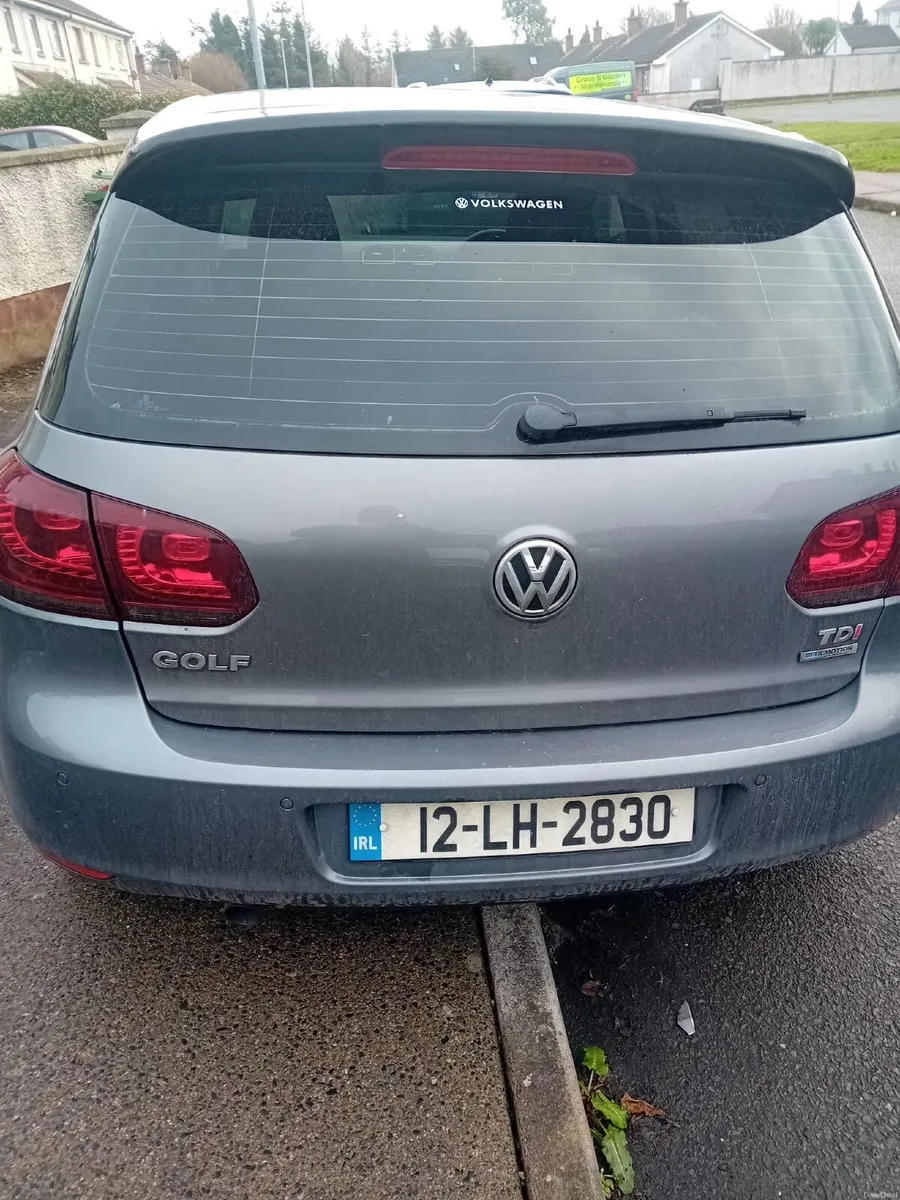 Volkswagen Golf 2012 - Image 2