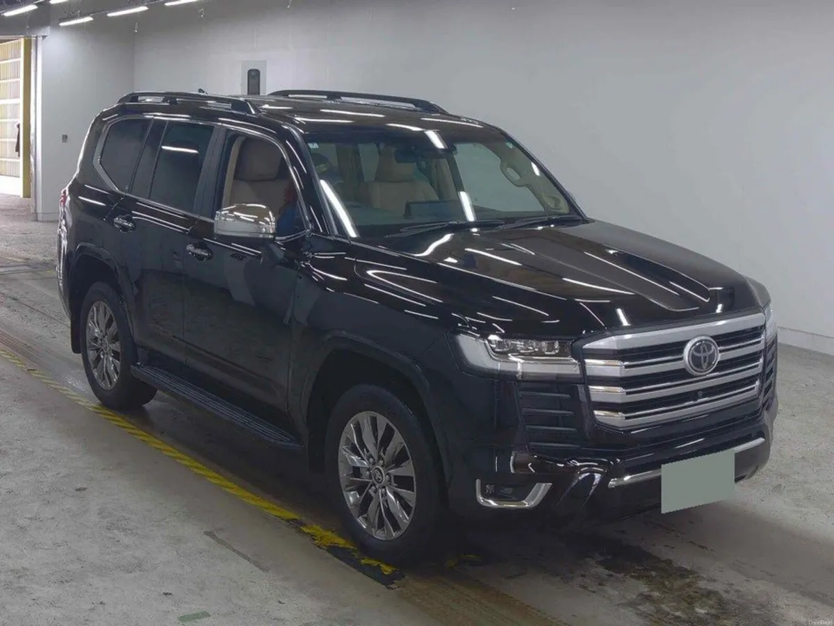 Toyota Land Cruiser AMAZON 3.3 DIESEL AUTOMATIC // - Image 1