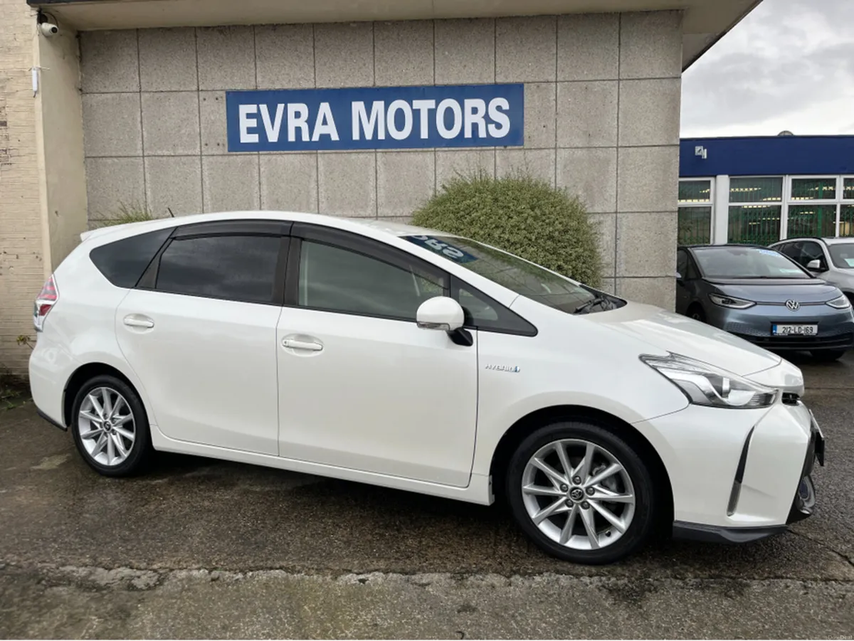 Toyota Prius 7 SEATER HYBRID AUTOMATIC 1.8 PETROL - Image 3