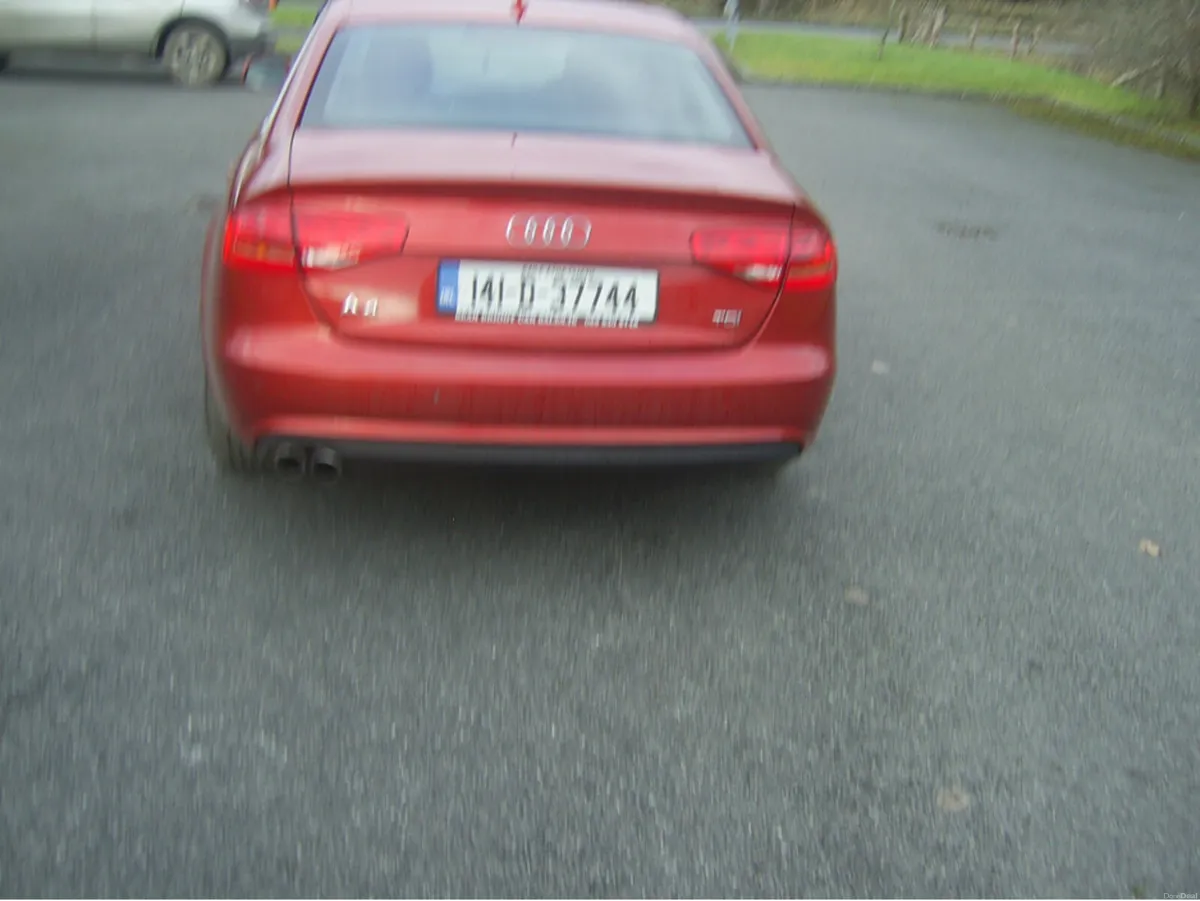 Audi A4 2.0 TDI TECHNIK 136PS 4DR - Image 3