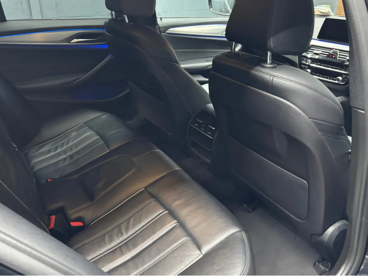 BMW 5-Series D F10 M SPORT 4DR AUTO - Image 3