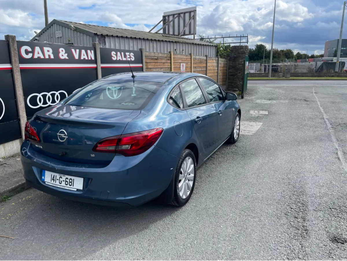 Opel Astra SC 1.6 I 16V 115PS AUTOMATIC 4DR - Image 4