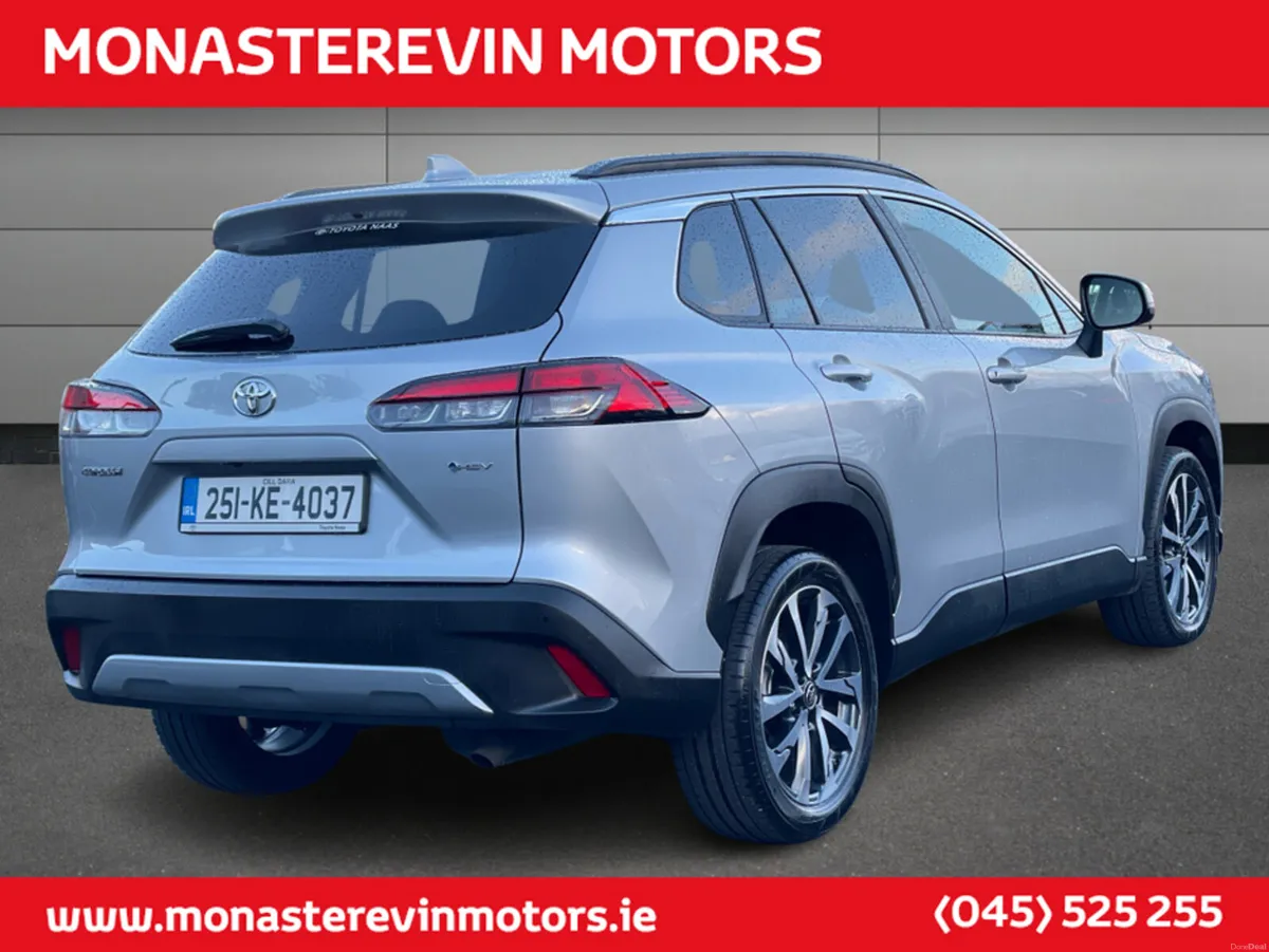 Toyota Corolla Cross CROSS 1.8 SPORT 4DR A - Image 3