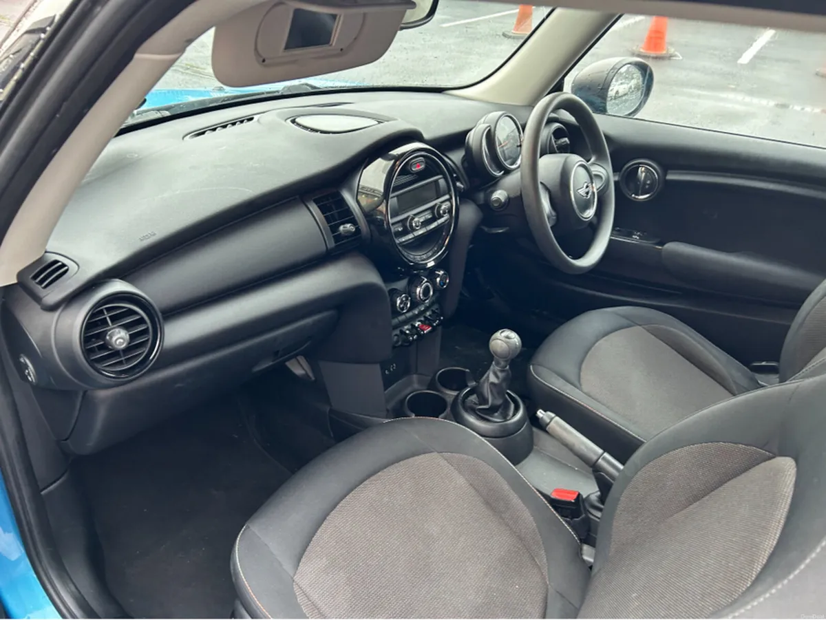 Mini Cooper PETROL//ONLY53000KLMS////ORIGINAL IRIS - Image 4