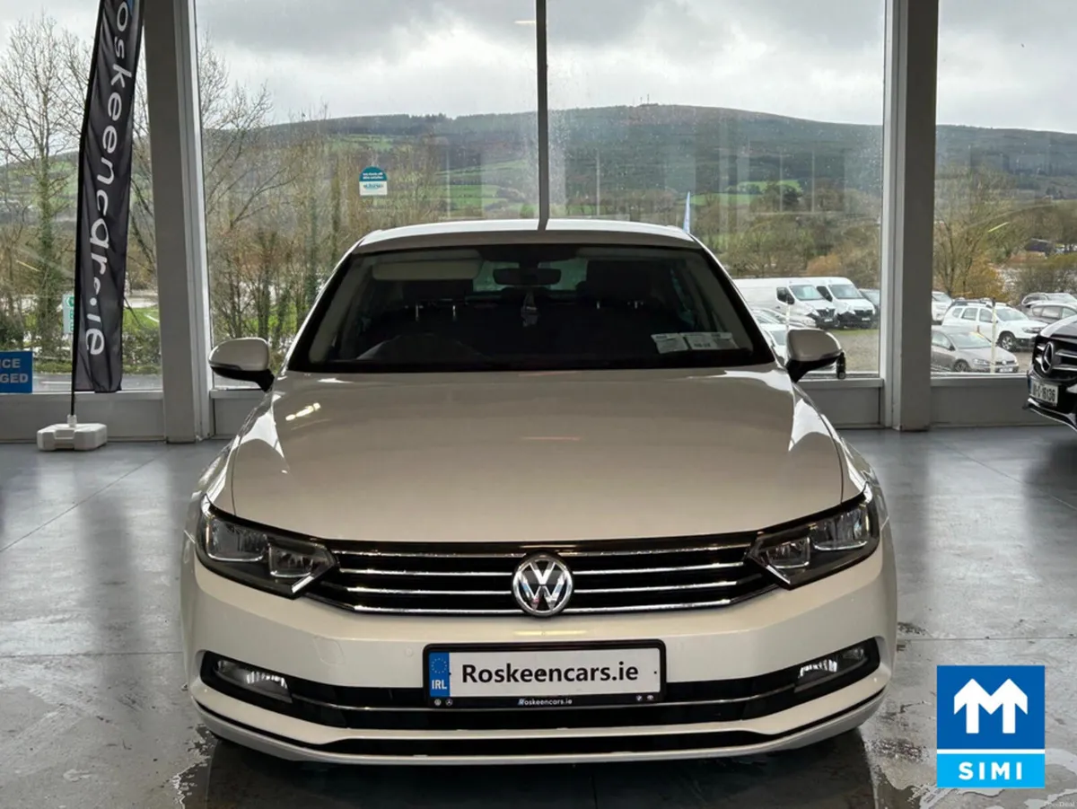 Volkswagen Passat CL 1.6 TDI MANUAL 6SPEED FWD 120 - Image 2