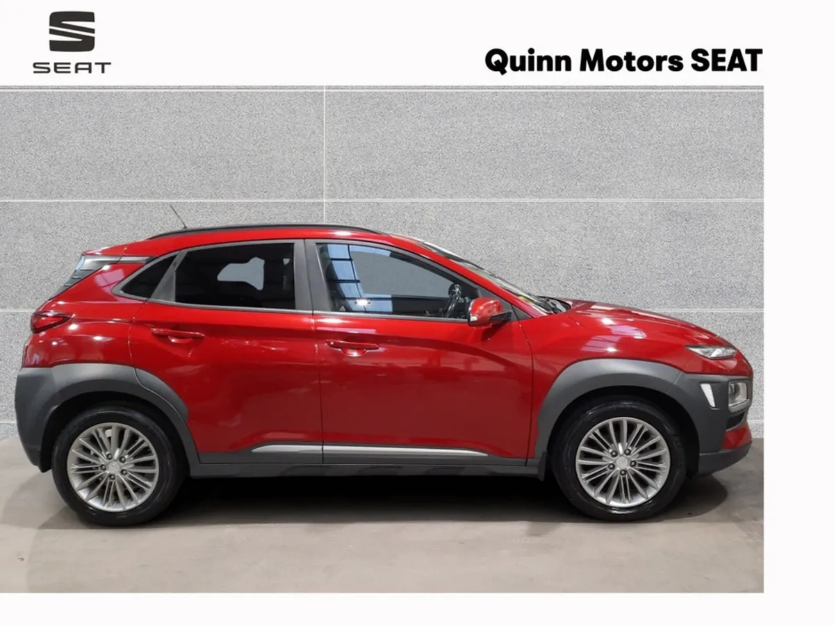Hyundai KONA 2WD EXECUTIVE 5DR - Image 3