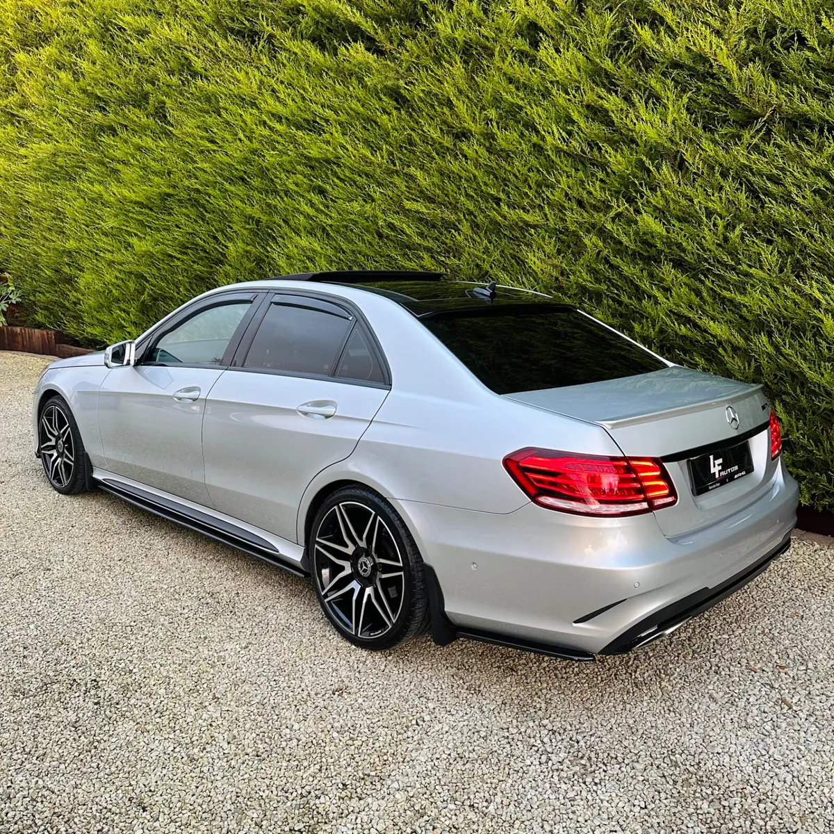 2014 MERCEDES BENZ E250 AMG - Image 4