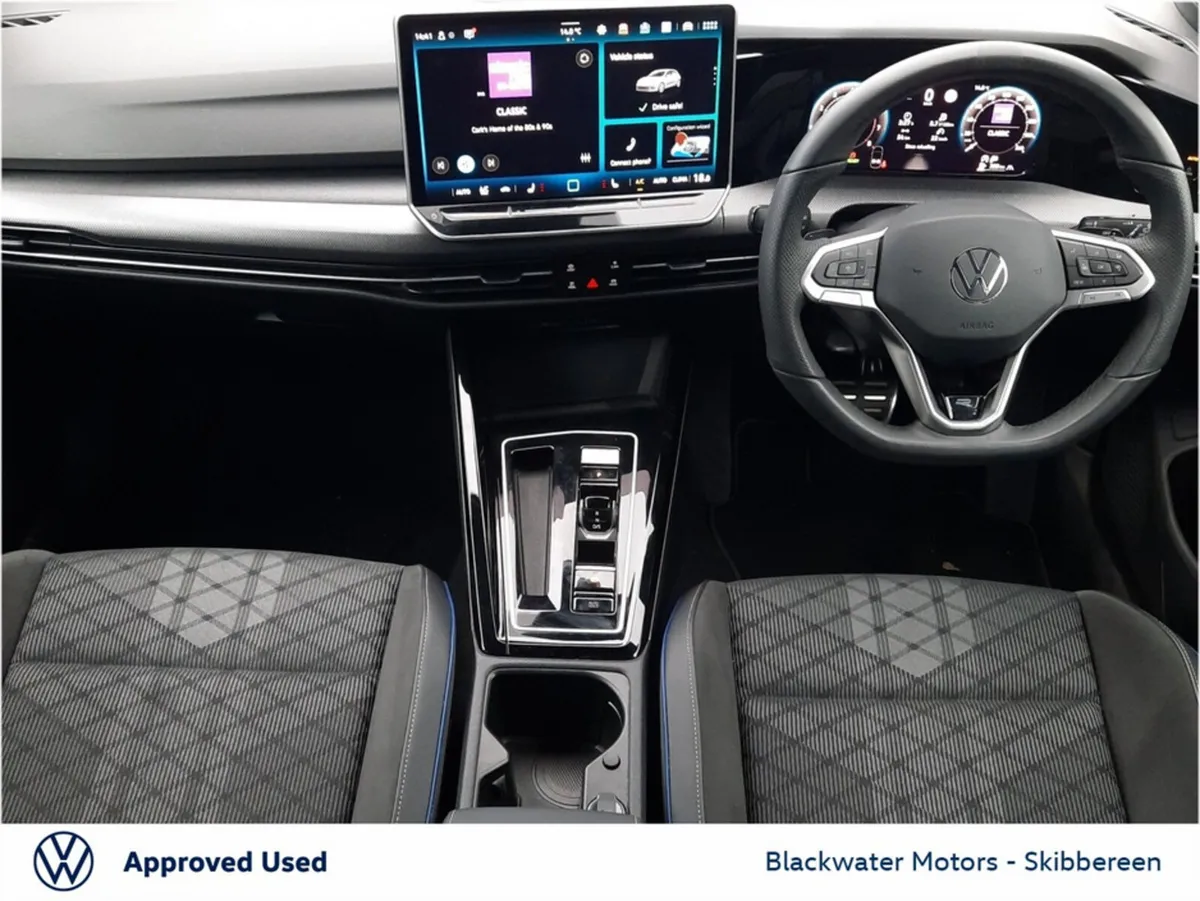 Volkswagen Golf GOLF R-LINE 1.5 TSI MHEV 150HP - Image 3