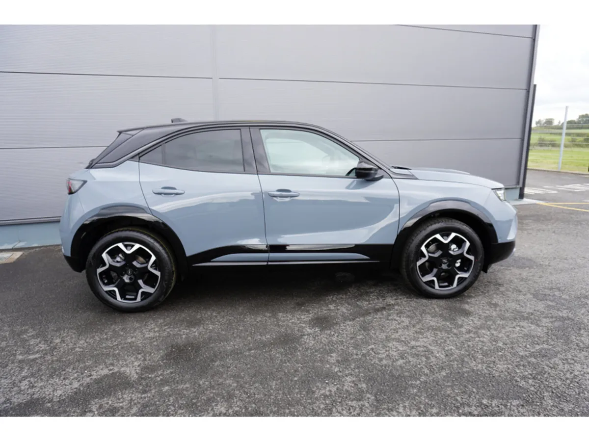 Opel Mokka GS 1.2T 136PS Available In Stock - Image 2