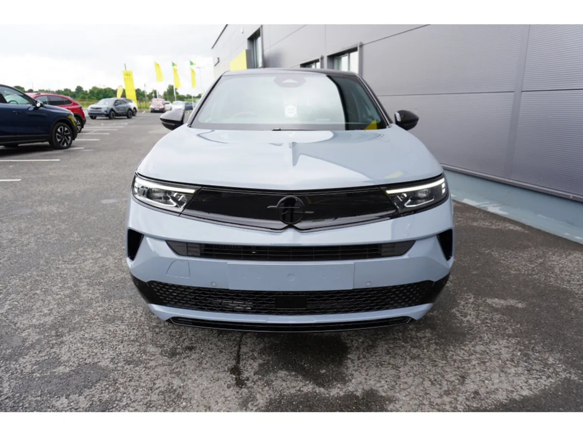 Opel Mokka GS 1.2T 136PS Available In Stock - Image 3