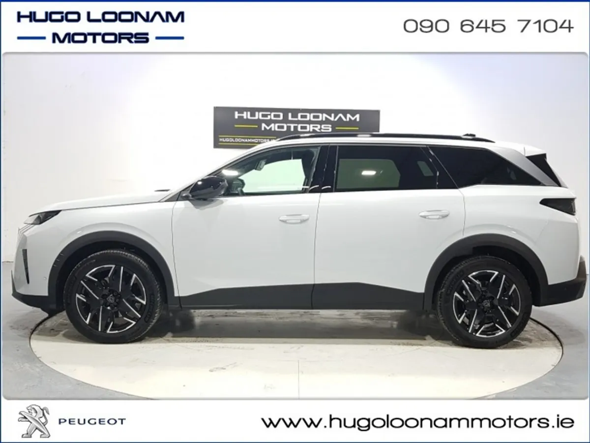 Peugeot 5008 Allure Hybrid 136bhp e-DCS6 - Image 4