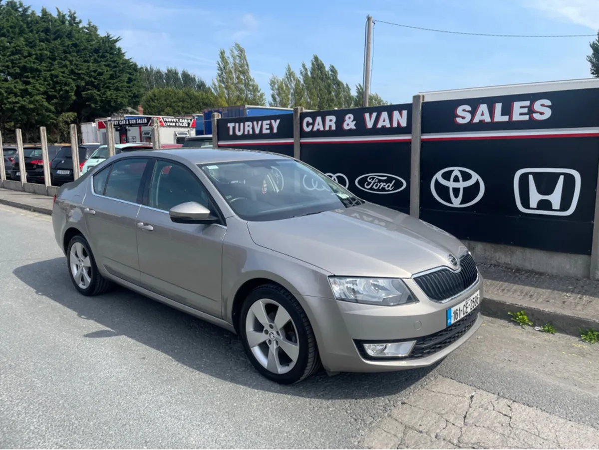 Skoda Octavia STYLE 1.6 TDI 90HP 4DR - Image 2