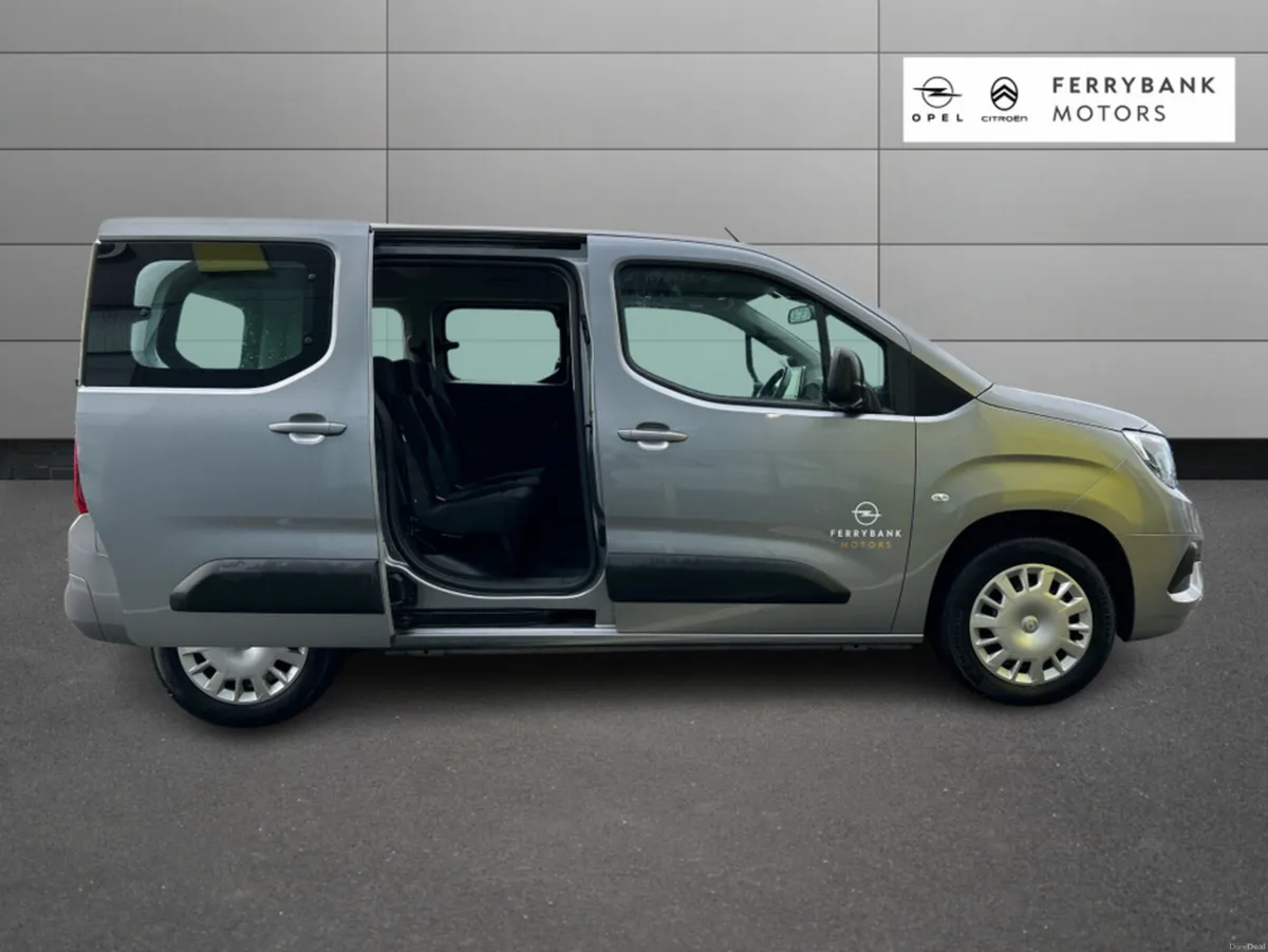 Opel Combo e-Edition Plus BEV 100kw 8 Speed Auto - Image 5