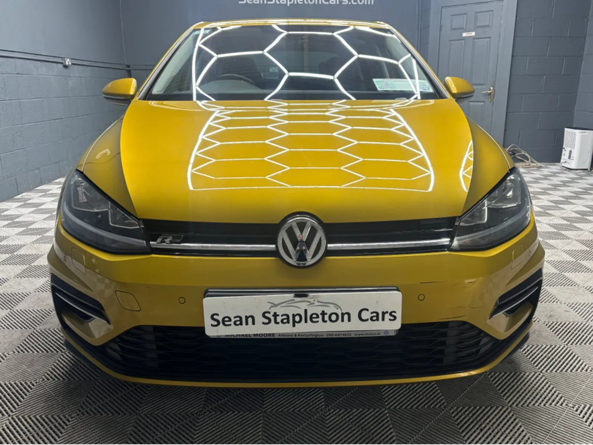 Volkswagen Golf RLINE 2.0 TDI MANUAL 6SPEED FWD 15 - Image 2