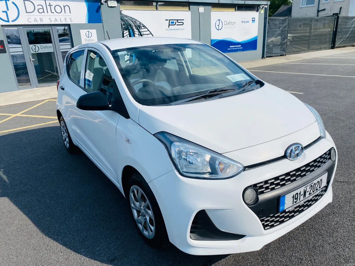 HYUNDAI i10 AUTOMATIC 1.0 PETROL 2019 (191) - Image 3