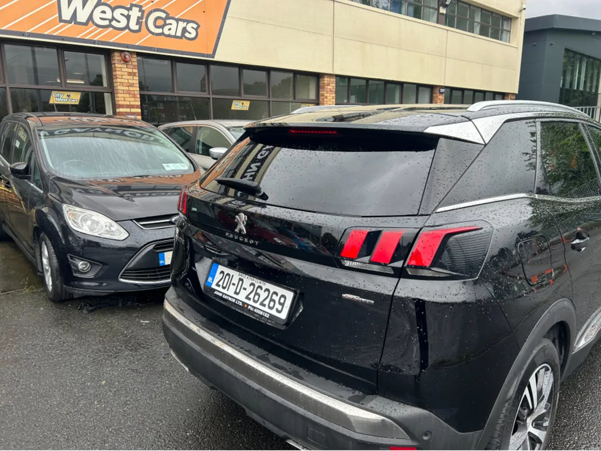 Peugeot 3008 GT-LINE 1.2 130 AUTO//only 52klms///P - Image 3